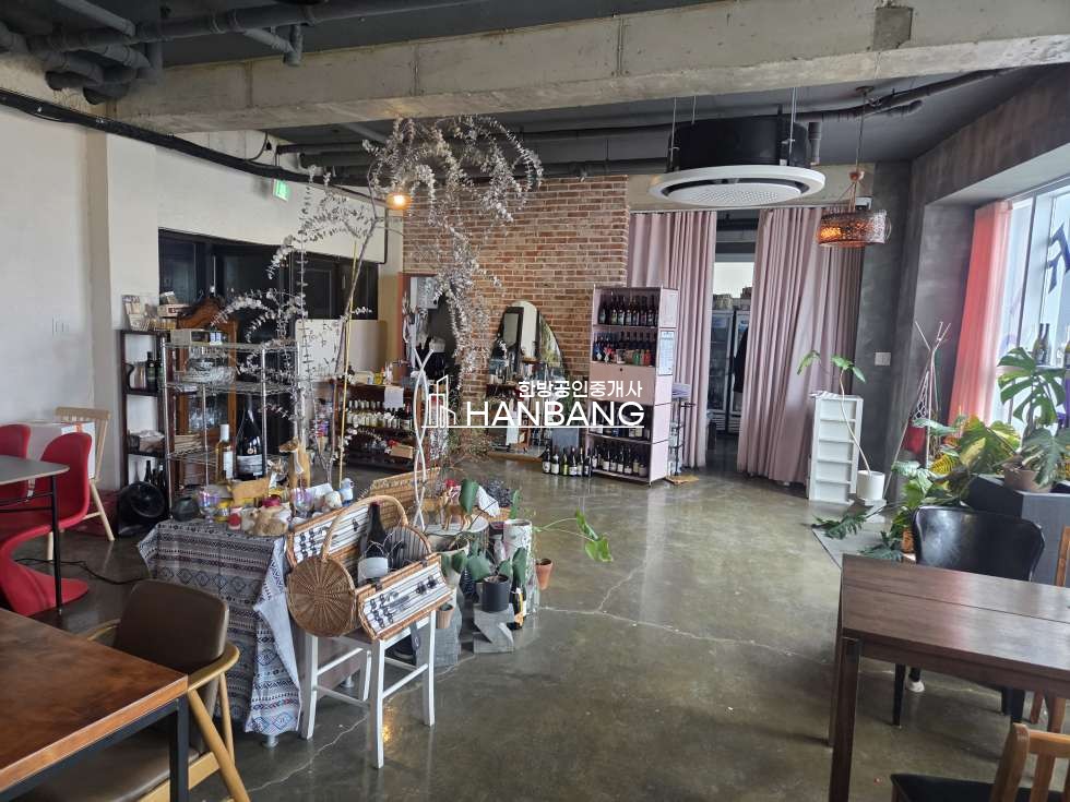 강원 강릉시 사천면 사천진리 관광객 밀집! 사천해변 2층 상가│권리금/집기류 협의 월세 매물번호 12060 사진 8